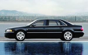 Audi A8 1999 года (NA)